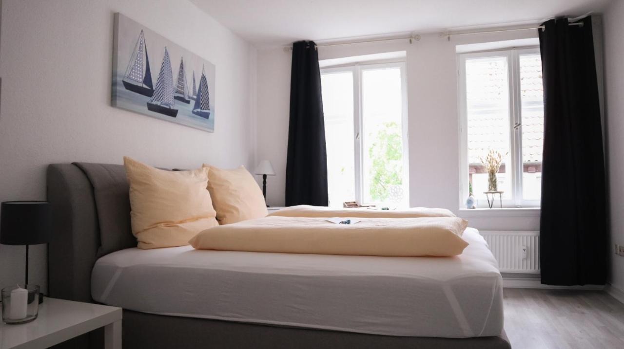 Kapitainskoje Direkt Am Hafen Flensburgs Apartment ภายนอก รูปภาพ