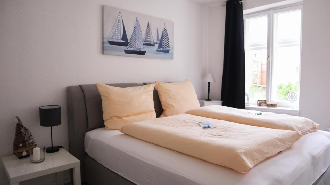 Kapitainskoje Direkt Am Hafen Flensburgs Apartment ภายนอก รูปภาพ